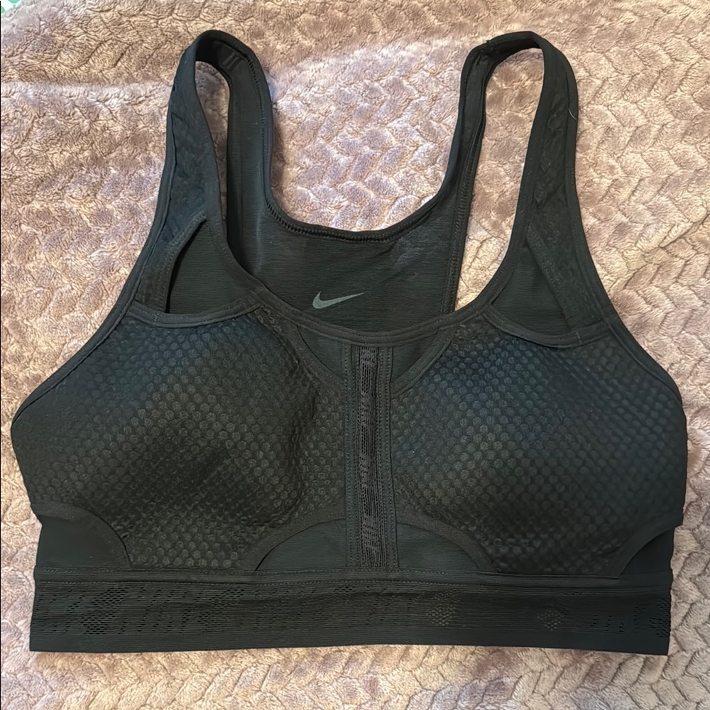 Nike Black High-Impact Sports Bra